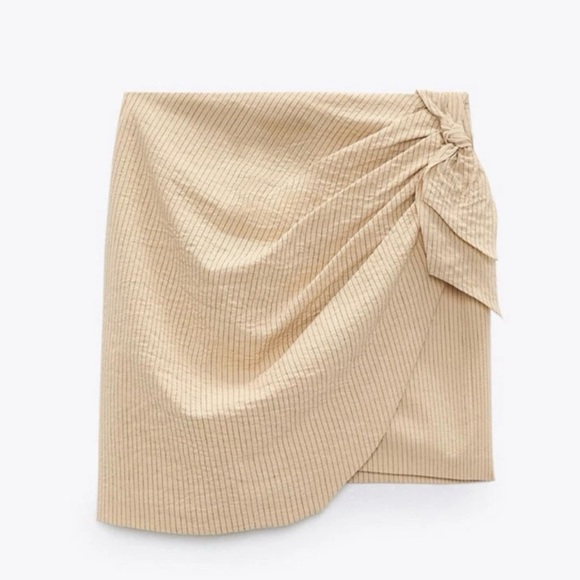 ZARA Beige Pinstripe Wrap Style Skirt & Ruched Crop Top Set – Size S - Picture 7 of 10